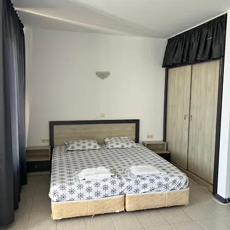 Beachside - 100 Meters From The Sea Διαμέρισμα